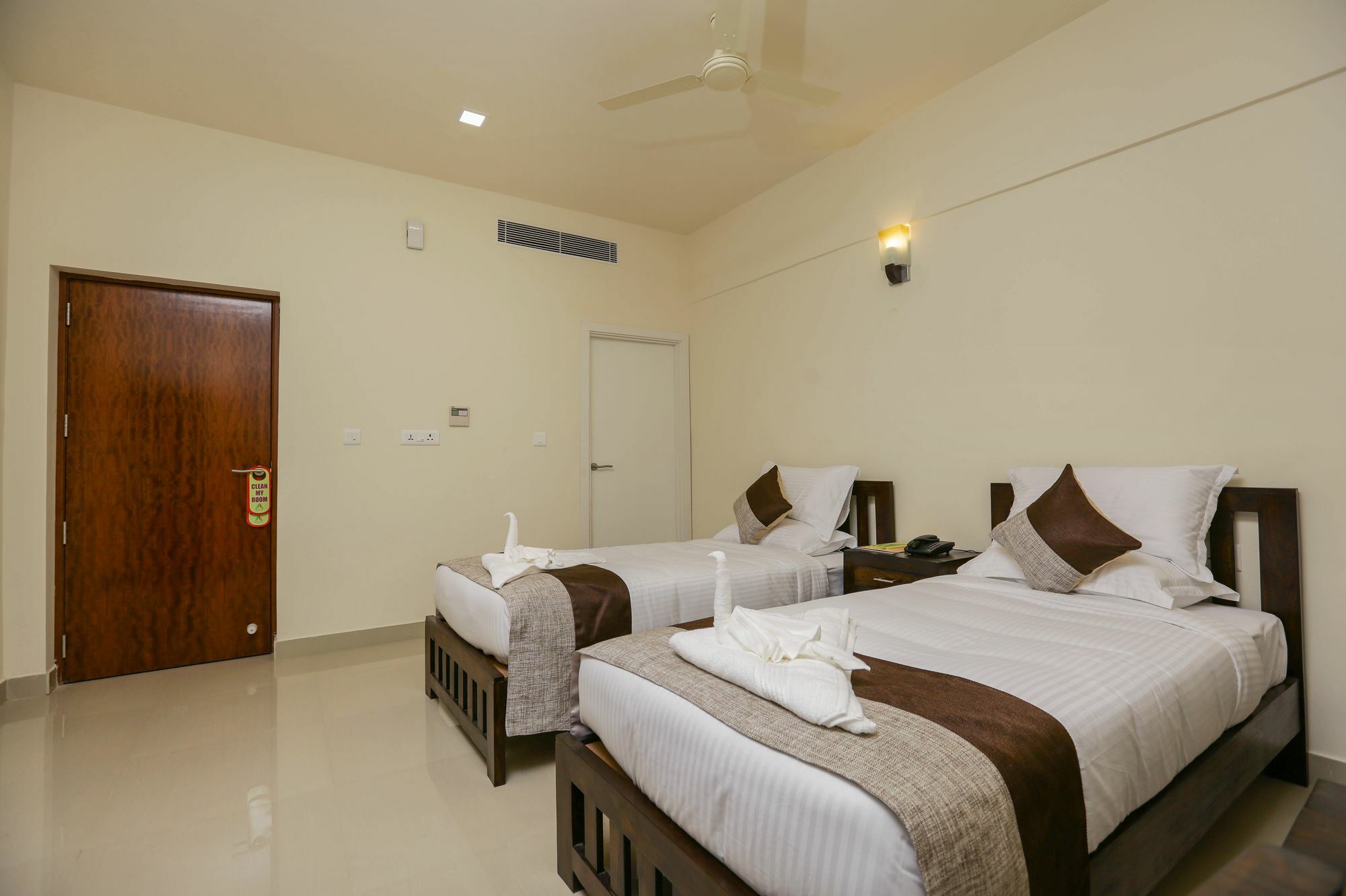 Le Noor Hotel Kochi Екстериор снимка