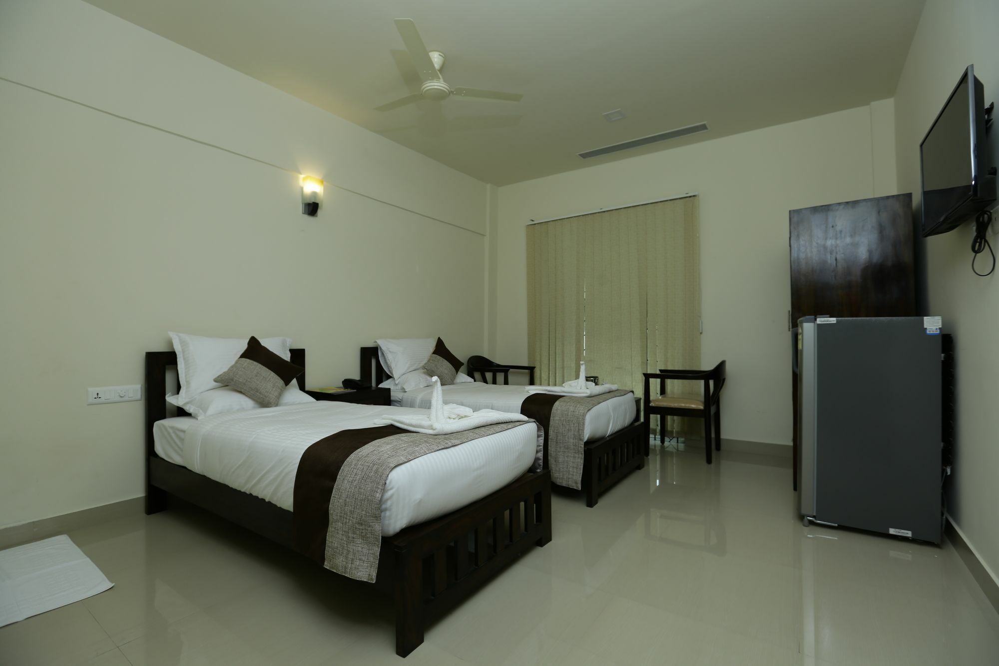 Le Noor Hotel Kochi Екстериор снимка